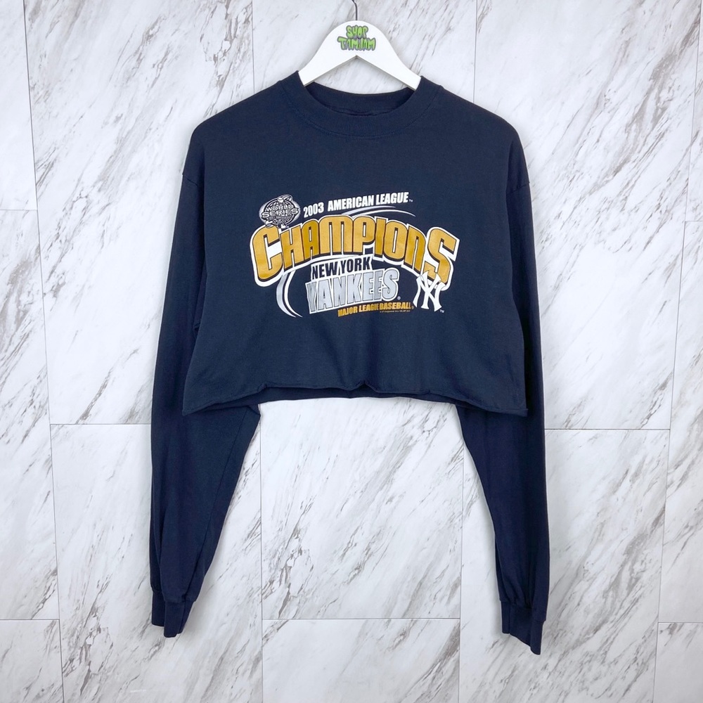 Vintage 2003 New York Yankees Cropped T-Shirt